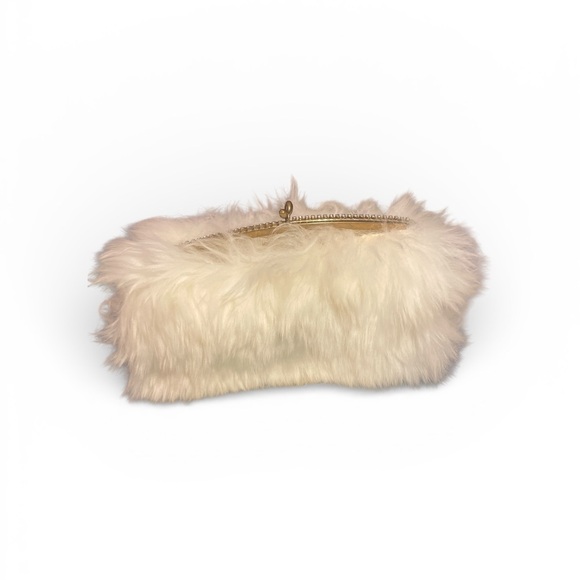 The Unbranded Brand Handbags - Fur clutch vintage bag super cute